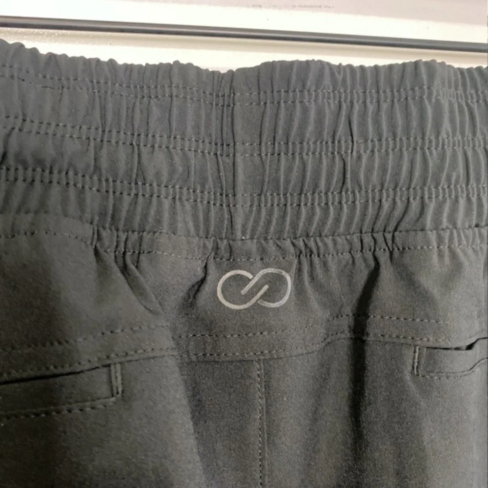 NWT Calia by Carrie Underwood Mid Rise Crop Jogger Pants Black S‎ - Picture 4 of 9